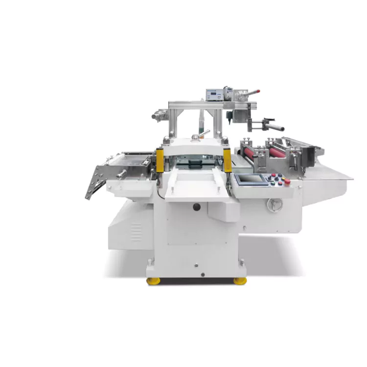 Vollautomatische Etikettenstanzmaschine1